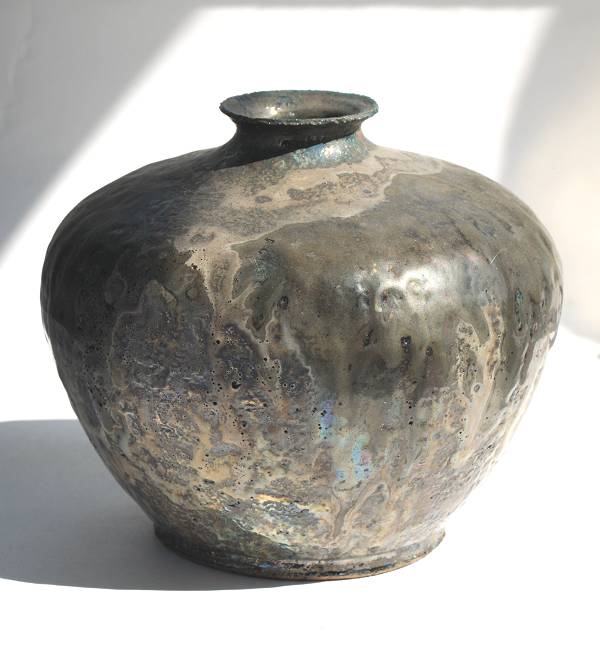 Raku pottery vase by Keiko Hasegava